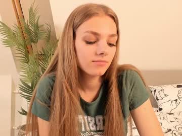 girl Sexy Cam Girls Love To Sex Chat On Video with odelindabracher