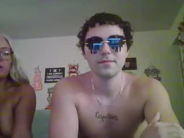 couple Sexy Cam Girls Love To Sex Chat On Video with banditcaleb