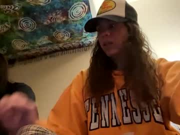 couple Sexy Cam Girls Love To Sex Chat On Video with stevenash3355