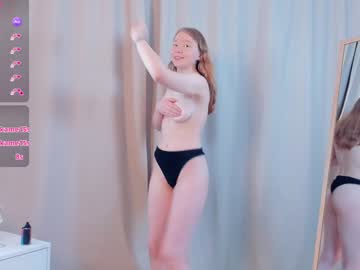 girl Sexy Cam Girls Love To Sex Chat On Video with elwynaarras