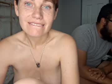 couple Sexy Cam Girls Love To Sex Chat On Video with robynnandthebatman