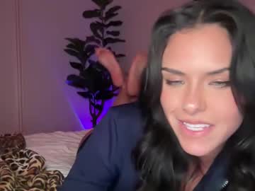 girl Sexy Cam Girls Love To Sex Chat On Video with reikatara