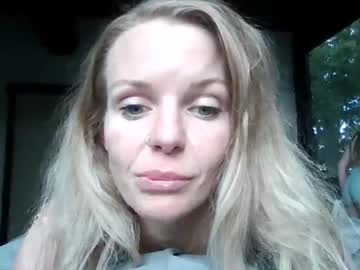 girl Sexy Cam Girls Love To Sex Chat On Video with carinablair777