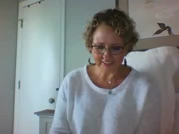 girl Sexy Cam Girls Love To Sex Chat On Video with momnxtdoor