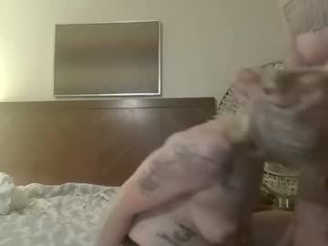 couple Sexy Cam Girls Love To Sex Chat On Video with uraddicktid2rcum