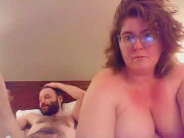 couple Sexy Cam Girls Love To Sex Chat On Video with bedbandits