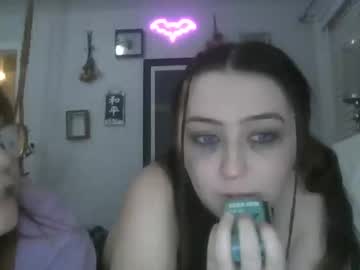 girl Sexy Cam Girls Love To Sex Chat On Video with ughalixx