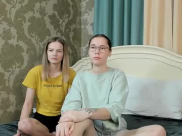 couple Sexy Cam Girls Love To Sex Chat On Video with lisa_alice0