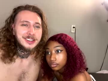 couple Sexy Cam Girls Love To Sex Chat On Video with fijiandoll