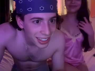 couple Sexy Cam Girls Love To Sex Chat On Video with yaraandleo