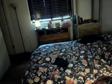 couple Sexy Cam Girls Love To Sex Chat On Video with sillygirlsxx