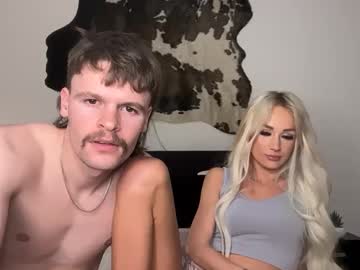 couple Sexy Cam Girls Love To Sex Chat On Video with billyunbuckled