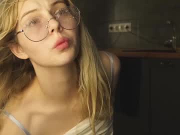 girl Sexy Cam Girls Love To Sex Chat On Video with ellizabetta