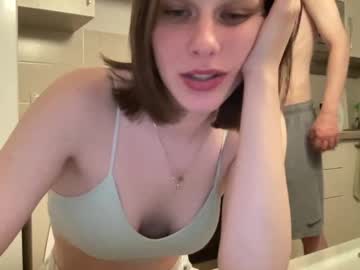 couple Sexy Cam Girls Love To Sex Chat On Video with sweetieskitties