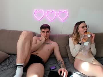 couple Sexy Cam Girls Love To Sex Chat On Video with driftforlife